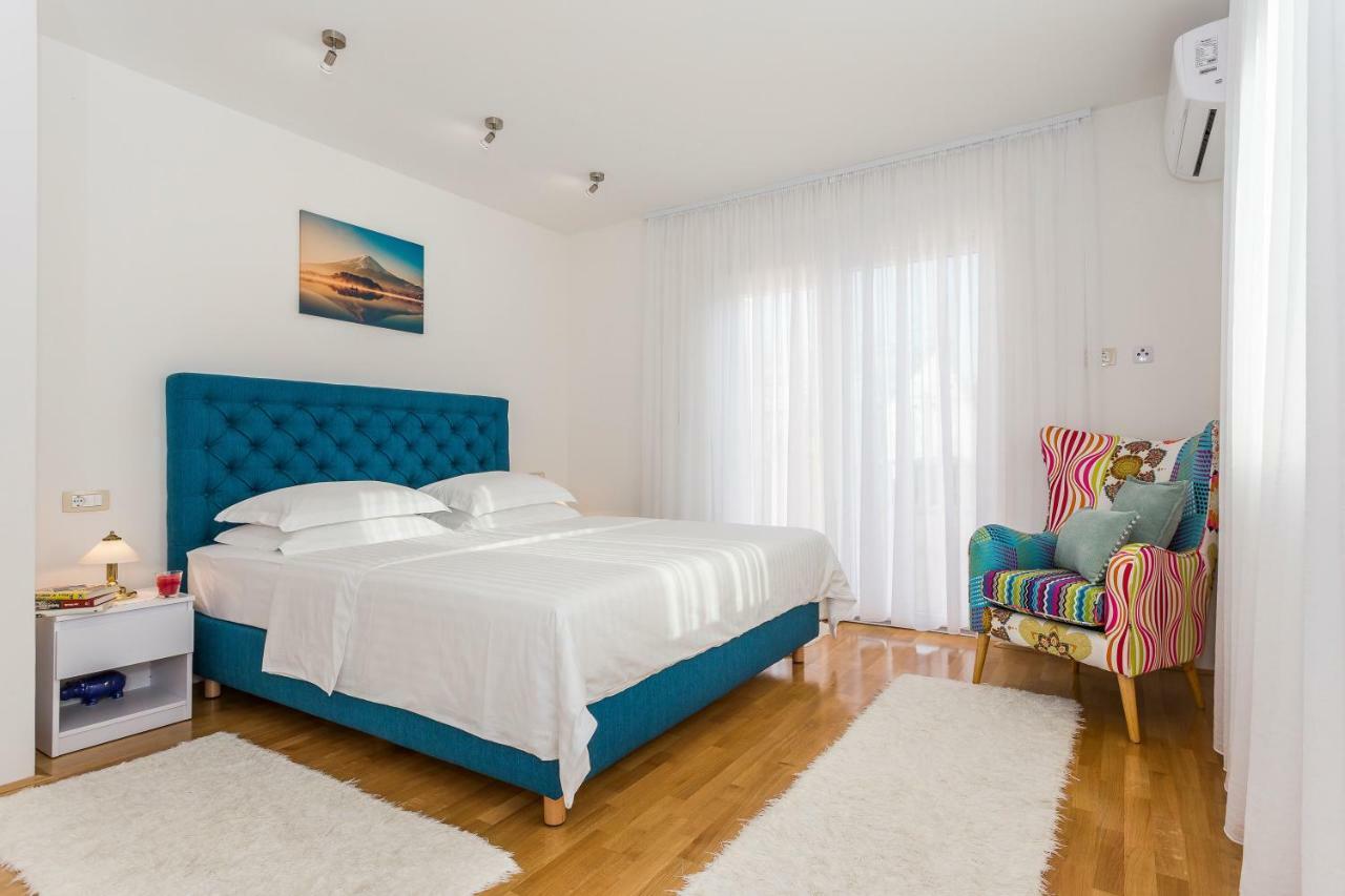 Villa Sweet Home Marija With Heated Pool Split Ngoại thất bức ảnh