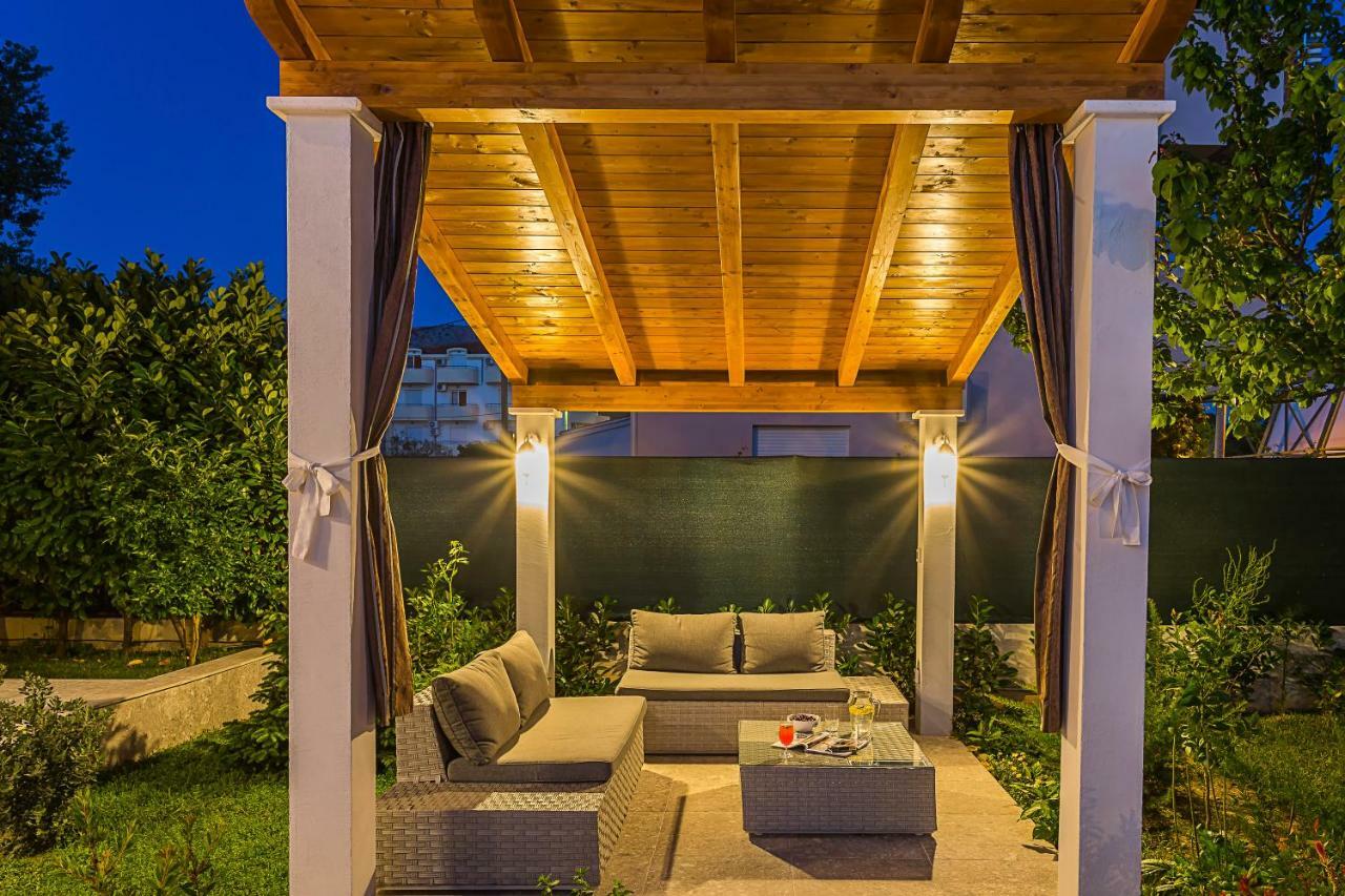 Villa Sweet Home Marija With Heated Pool Split Ngoại thất bức ảnh