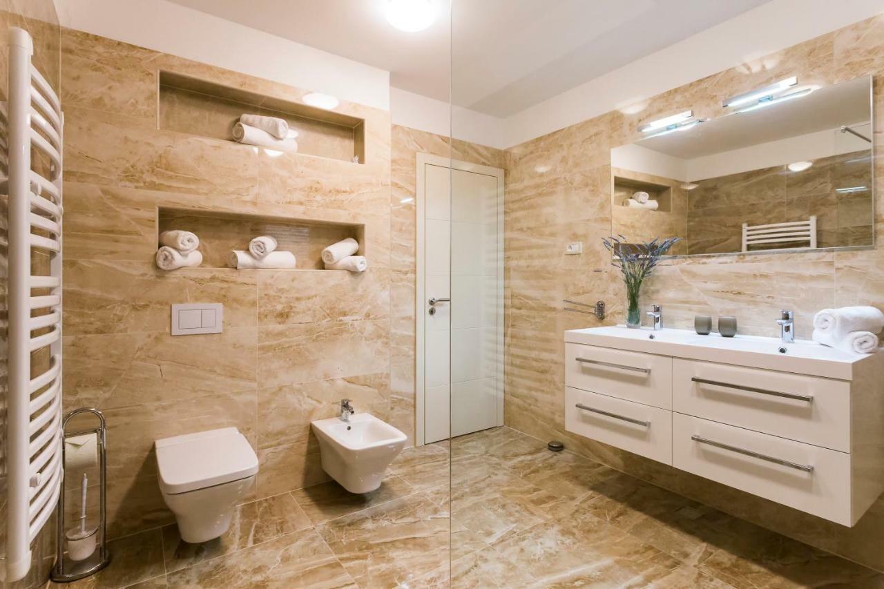 Villa Sweet Home Marija With Heated Pool Split Ngoại thất bức ảnh