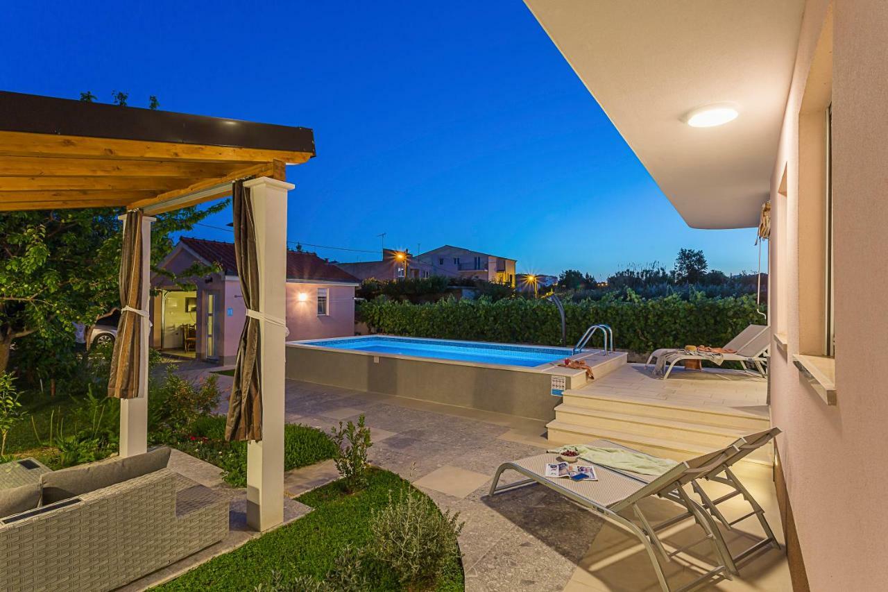 Villa Sweet Home Marija With Heated Pool Split Ngoại thất bức ảnh