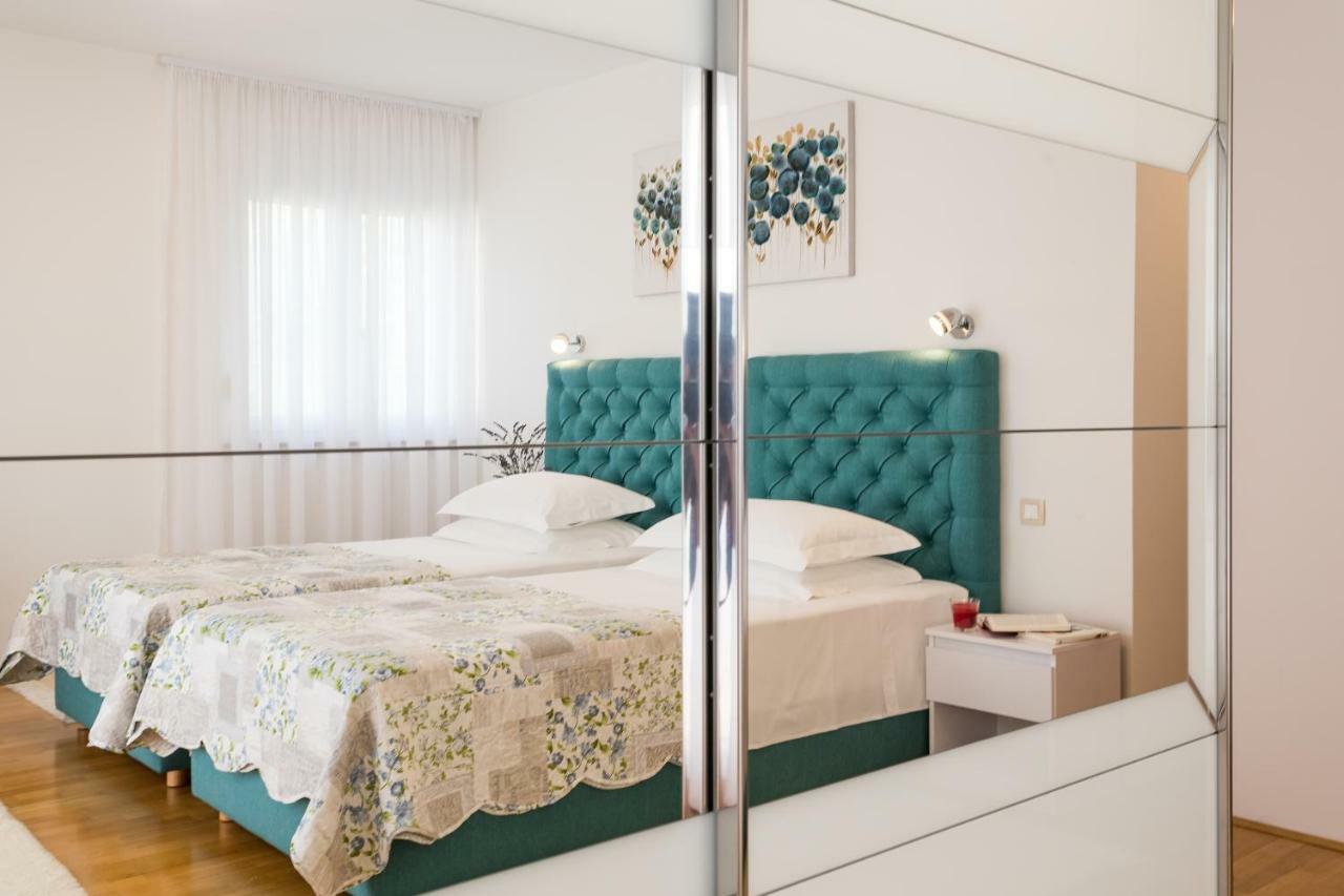 Villa Sweet Home Marija With Heated Pool Split Ngoại thất bức ảnh